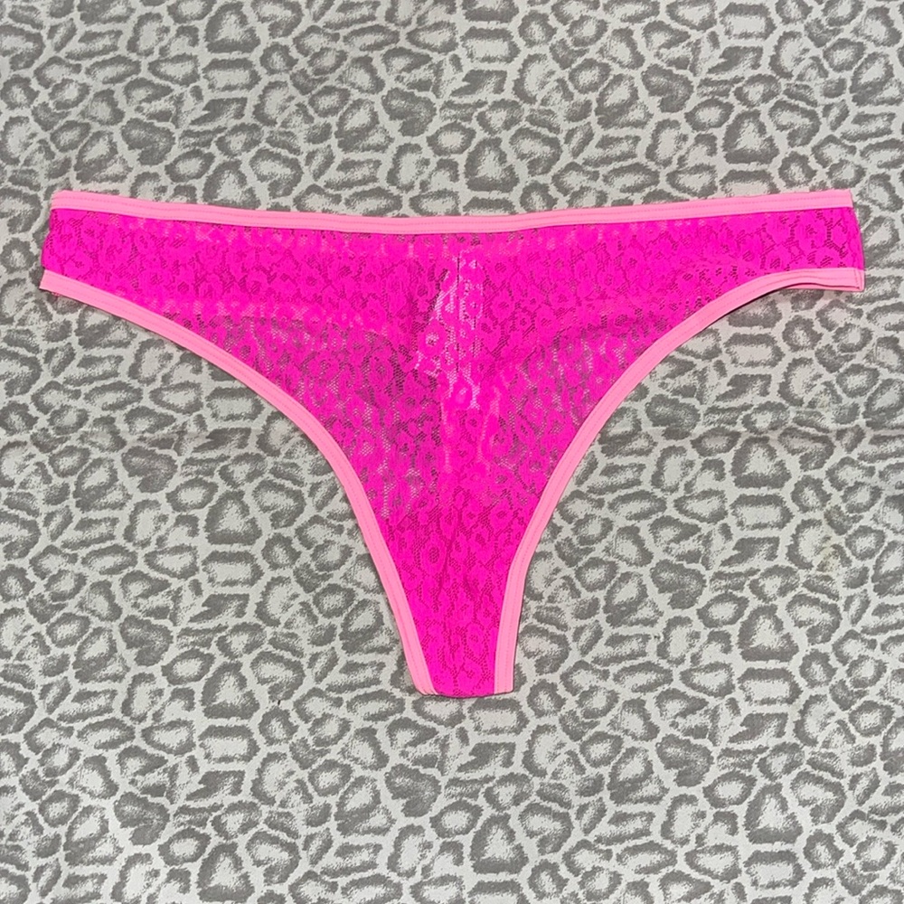 🌺 Victoria secret low rise thong underwear 🌺
